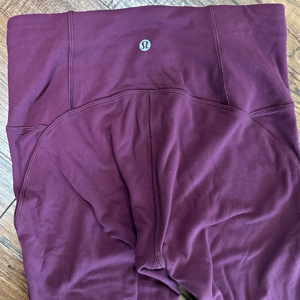Lululemon Ruched Tights In Grape Color - Size 6 - image 6
